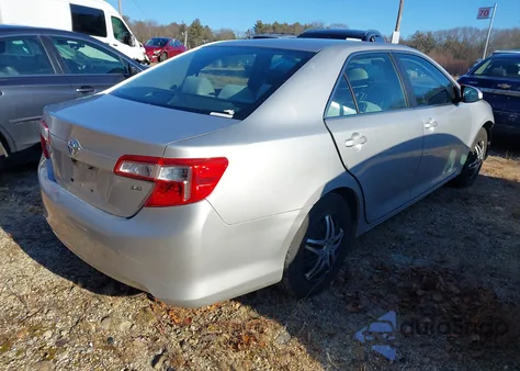 2012 Toyota Camry Le z USA, uszkodzony, nr VIN 4T4BF1FK3CR205221